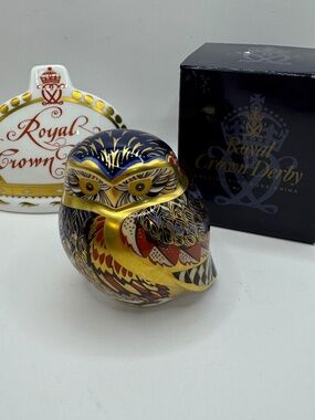 Royal Crown Derby Little Owl Bone China Paperweight. Boxed First Quality 1998.